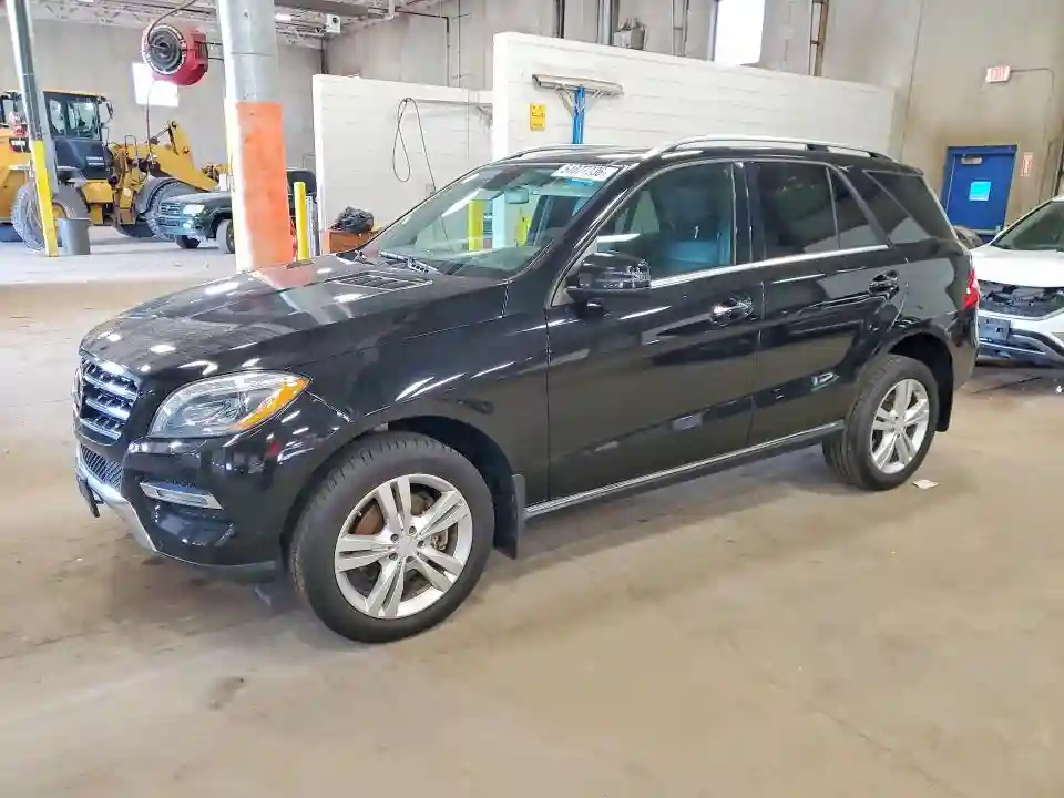 4JGDA2EB4DA208253 2013 MERCEDES-BENZ M-CLASS-0