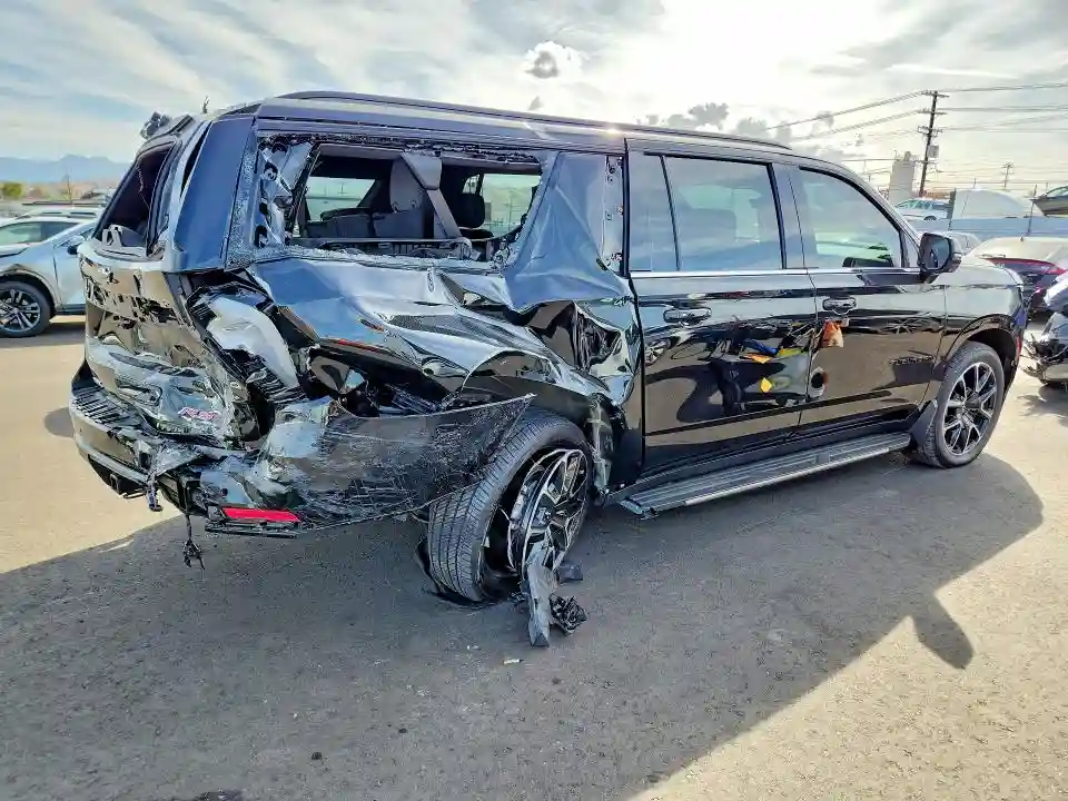 1GNS5EK89TR102561 2026 CHEVROLET SUBURBAN C-2