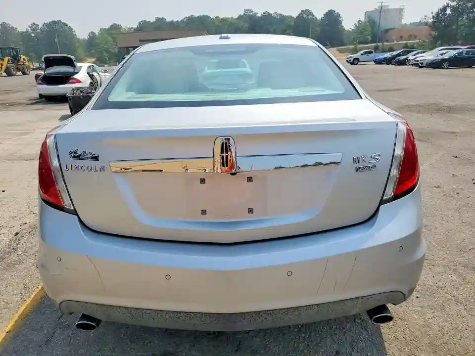 1LNHL9ER5AG610647 2010 LINCOLN MKS-5