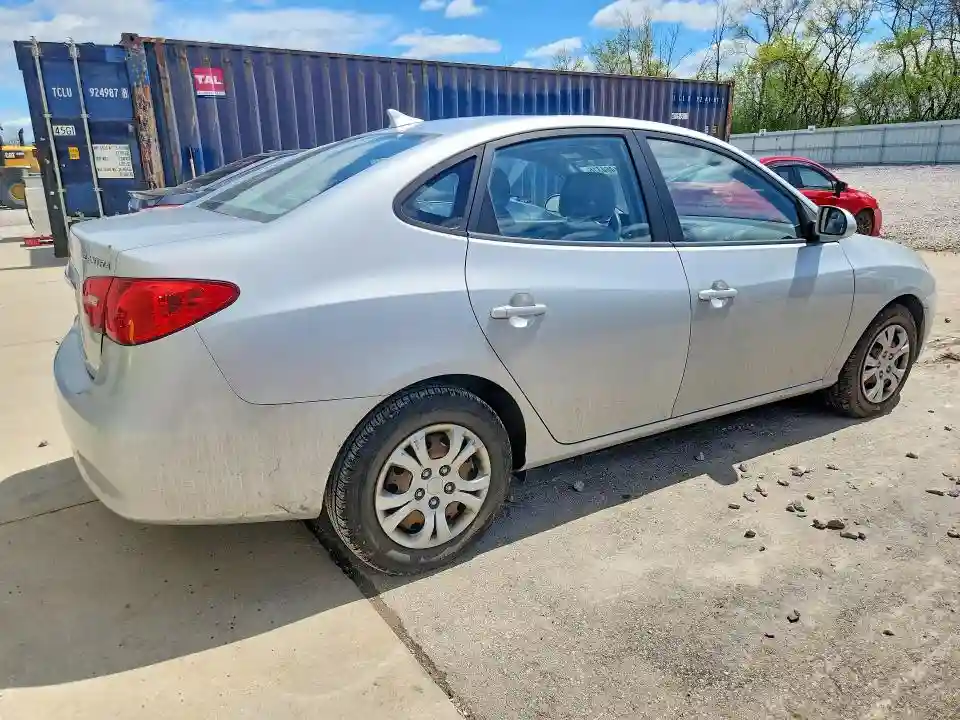 KMHDU4AD1AU901883 2010 HYUNDAI ELANTRA-2