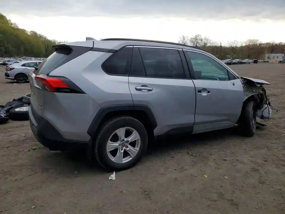 2T3P1RFV5MW209710 2021 TOYOTA RAV4-2
