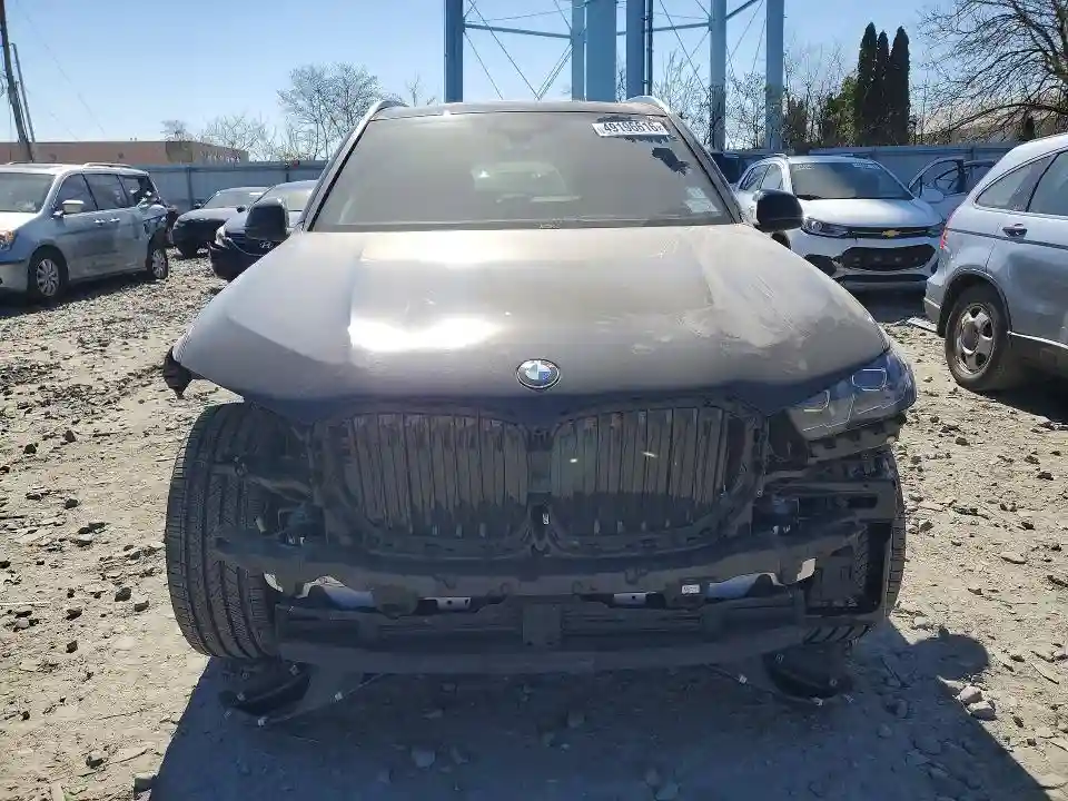 5UX23EU00R9W03691 2024 BMW X5-4