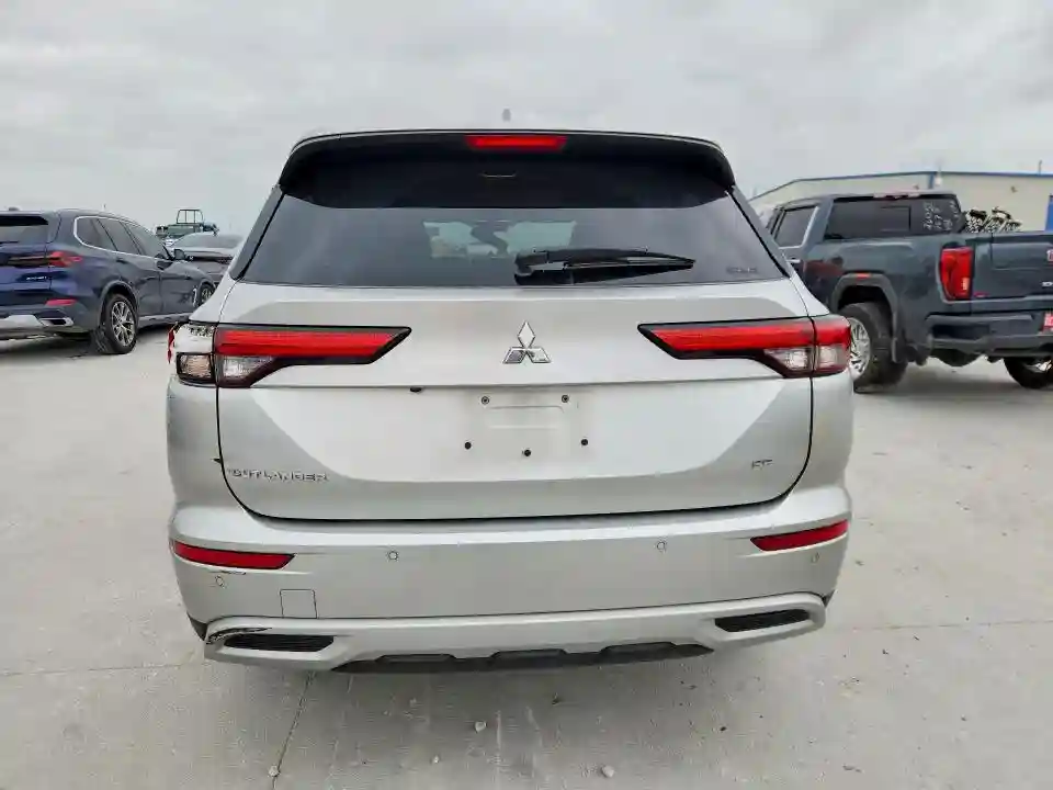 JA4J4UA88NZ065356 2022 MITSUBISHI OUTLANDER-5