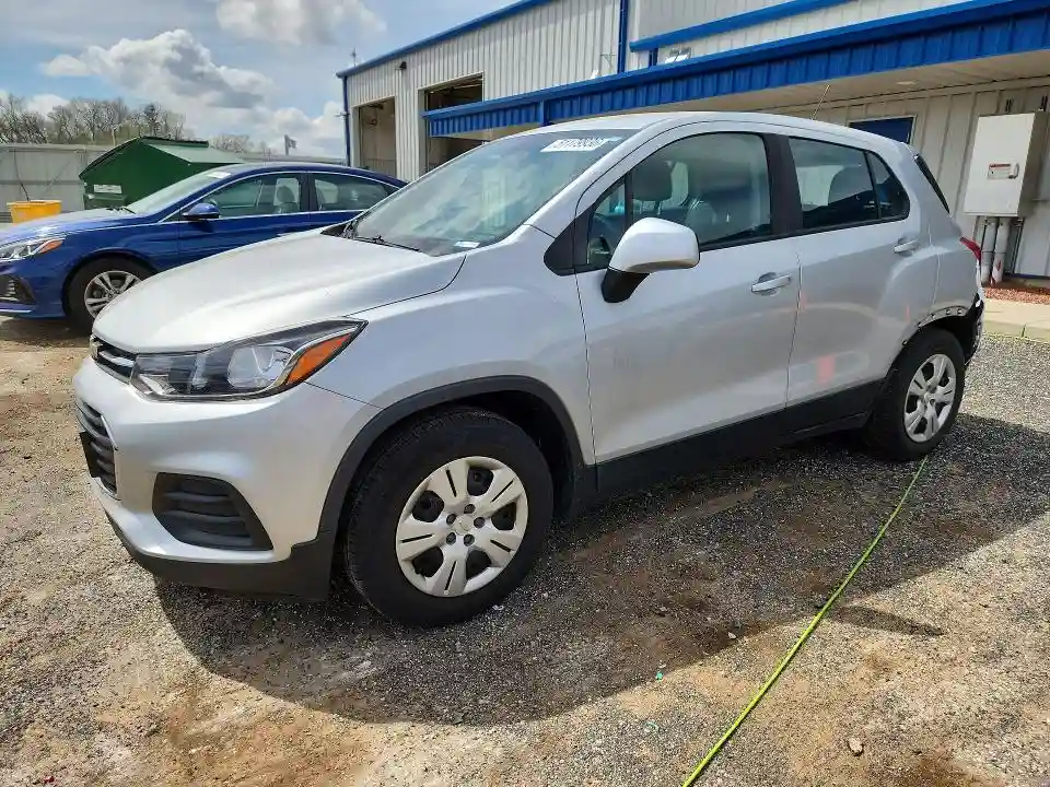 3GNCJKSB1JL165068 2018 CHEVROLET TRAX-0