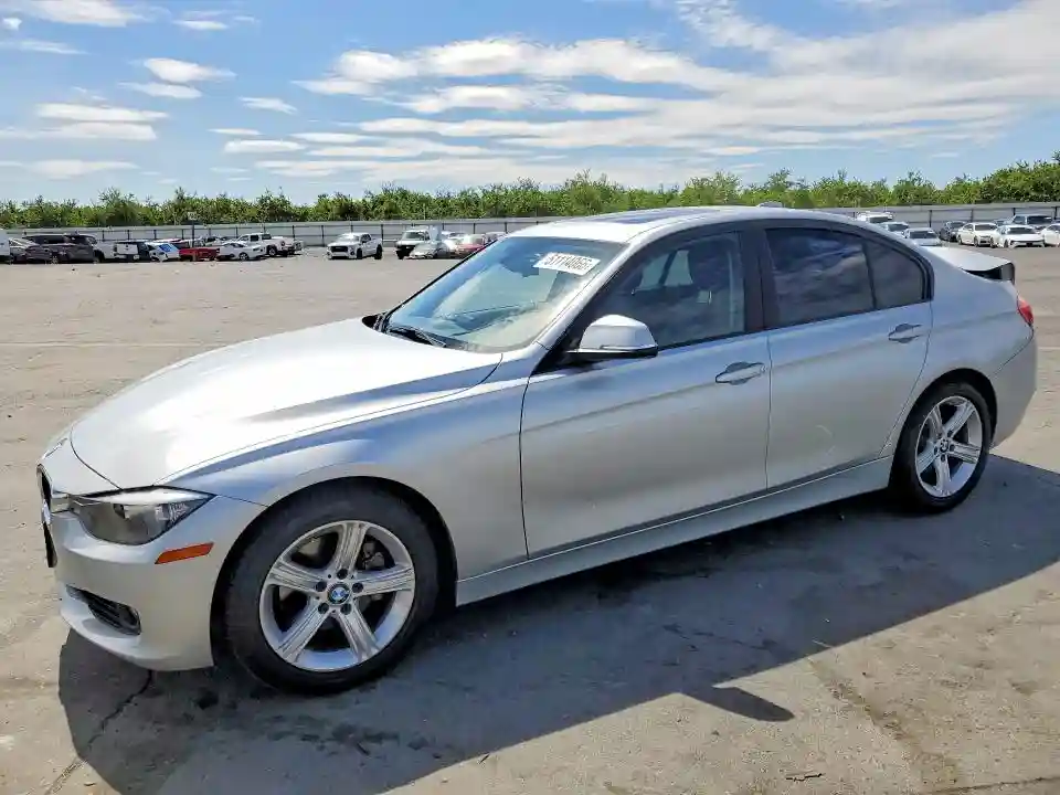 WBA3C1C57EK114961 2014 BMW 3 SERIES-0