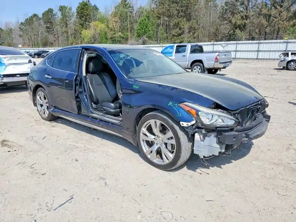 JN1BY1PPXFM601544 2015 INFINITI Q70-3