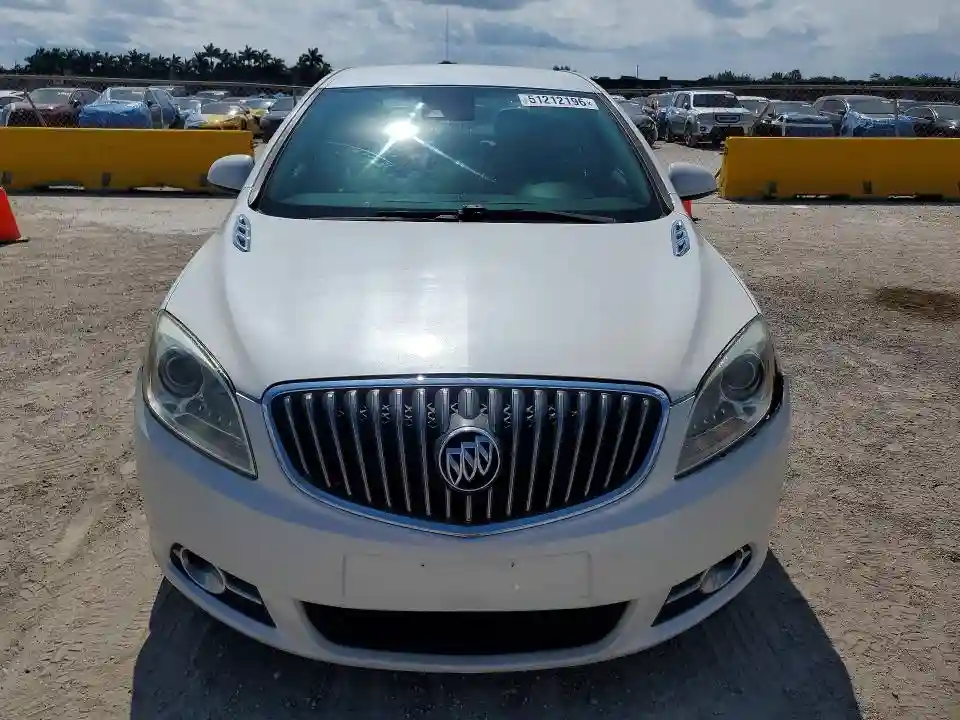 1G4PS5SK2F4164870 2015 BUICK VERANO-4
