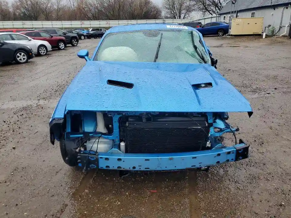 2C3CDZBT0GH128942 2016 DODGE CHALLENGER-4