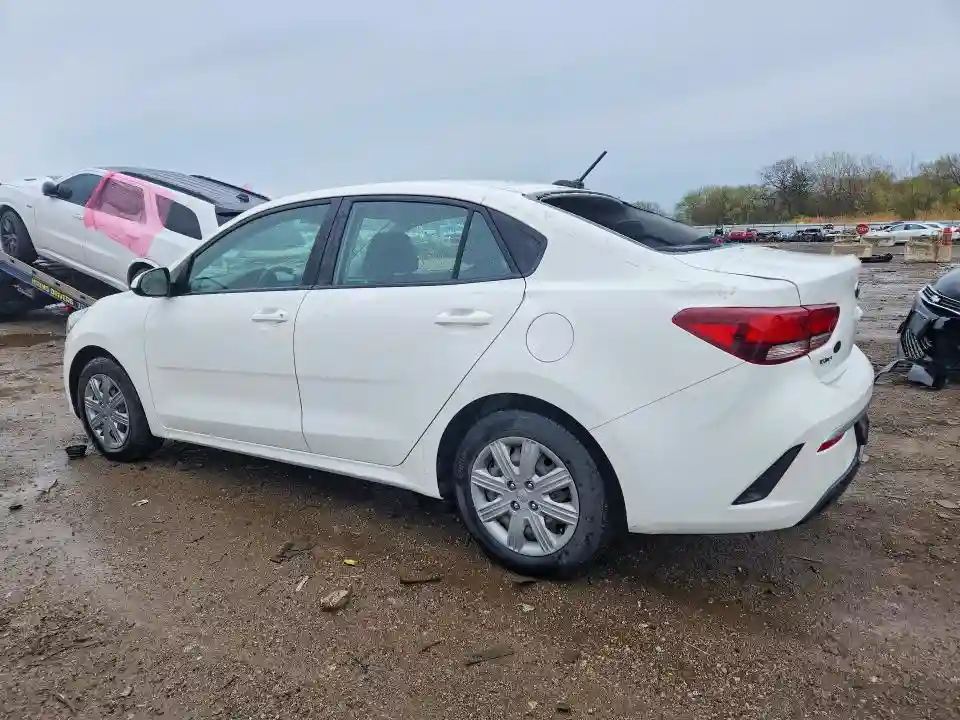3KPA24AD5ME370932 2021 KIA RIO-1