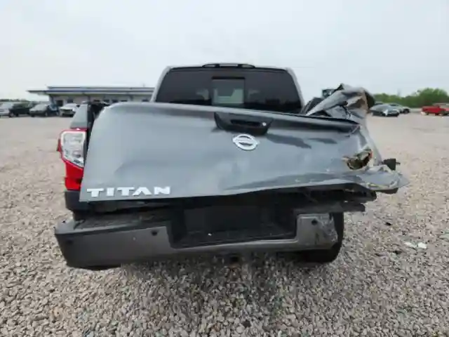 1N6AA1E66JN545237 2018 NISSAN TITAN-5