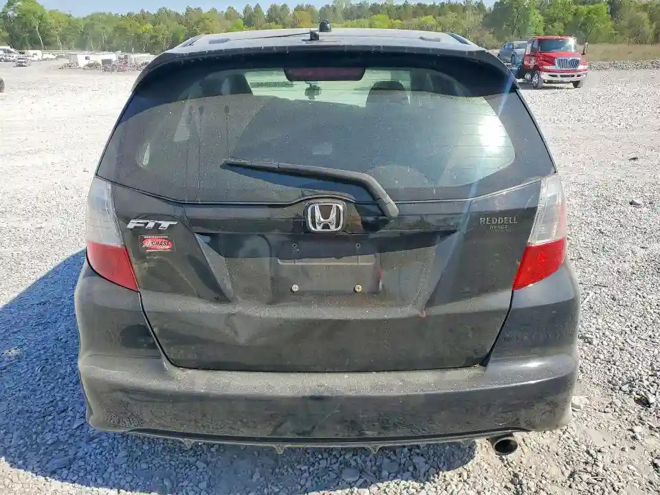 JHMGE8G55BC001581 2011 HONDA FIT-5