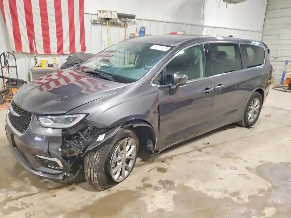 2C4RC3BG1PR546199 2023 CHRYSLER PACIFICA-0