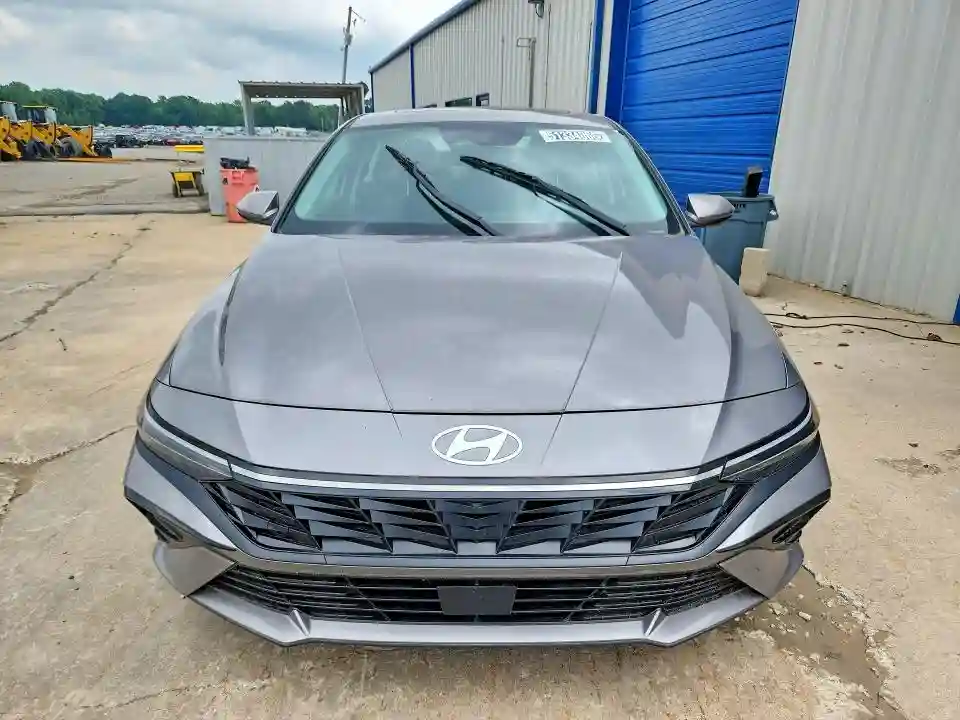 KMHLS4DG2RU820233 2024 HYUNDAI ELANTRA-4