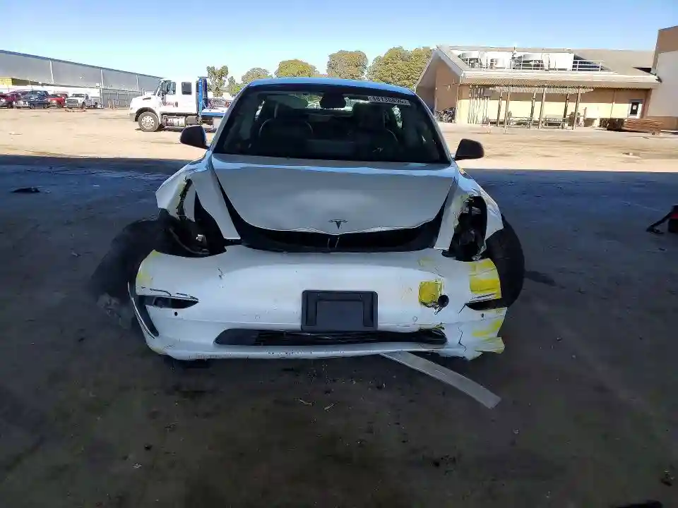 5YJ3E1EB0NF143327 2022 TESLA MODEL 3-4