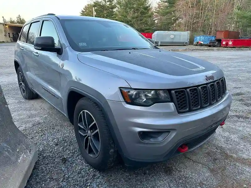 1C4RJFLG4JC325220 2018 JEEP GRAND CHEROKEE-0