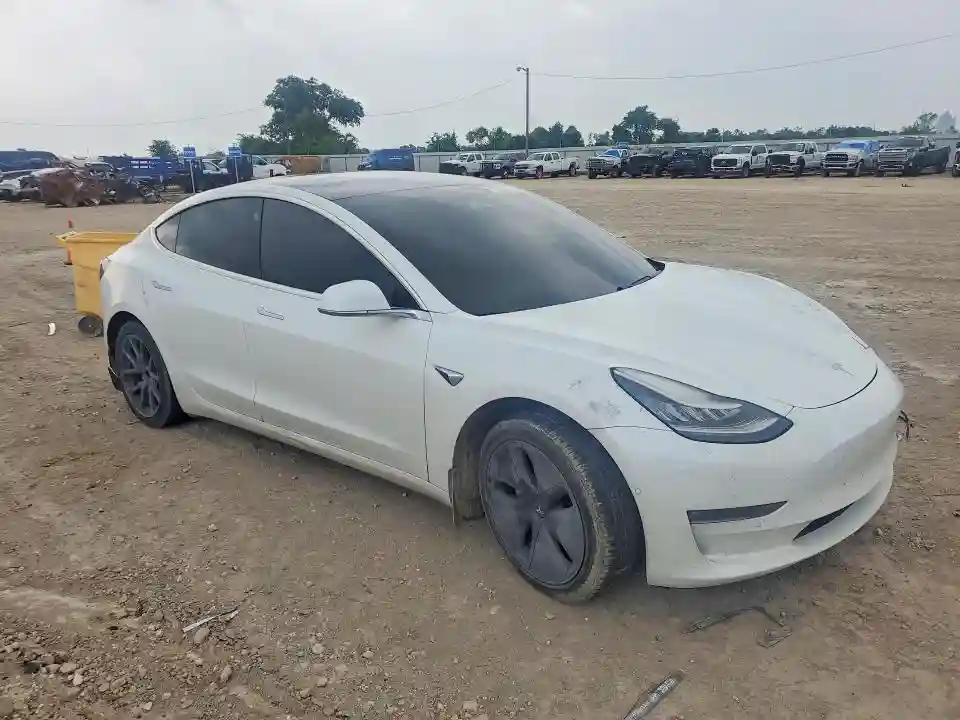 5YJ3E1EB7LF618968 2020 TESLA MODEL 3-3