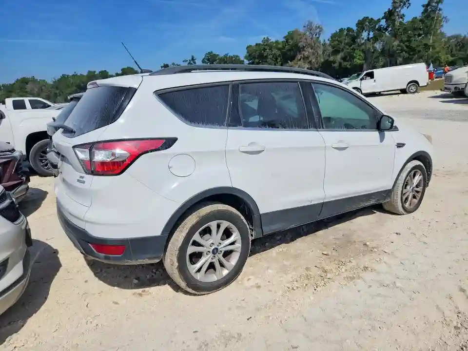 1FMCU0GD9JUC19961 2018 FORD ESCAPE-2