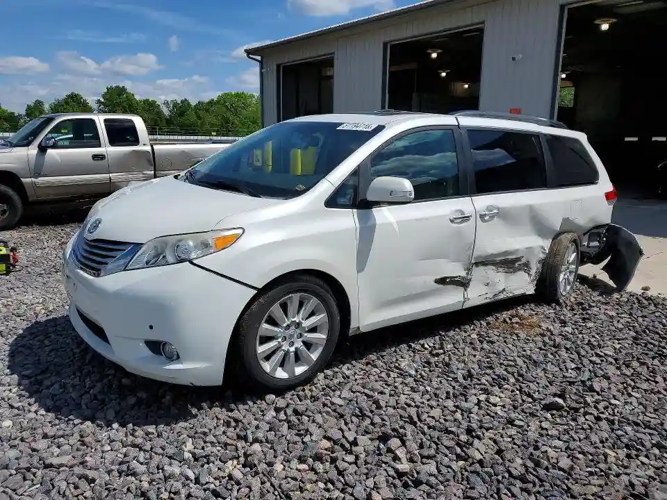 5TDYK3DCXDS283853 2013 TOYOTA SIENNA-0