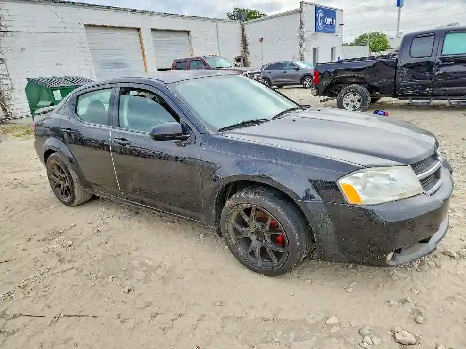 1B3CC5FB4AN134655 2010 DODGE AVENGER R-3