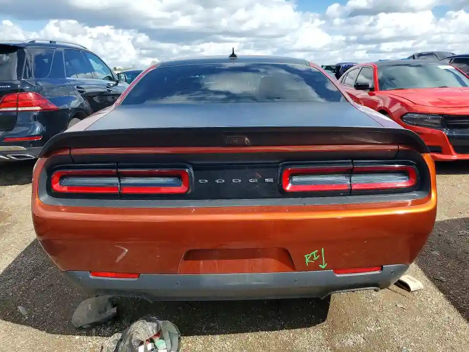 2C3CDZFJ1PH526833 2023 DODGE CHALLENGER-5