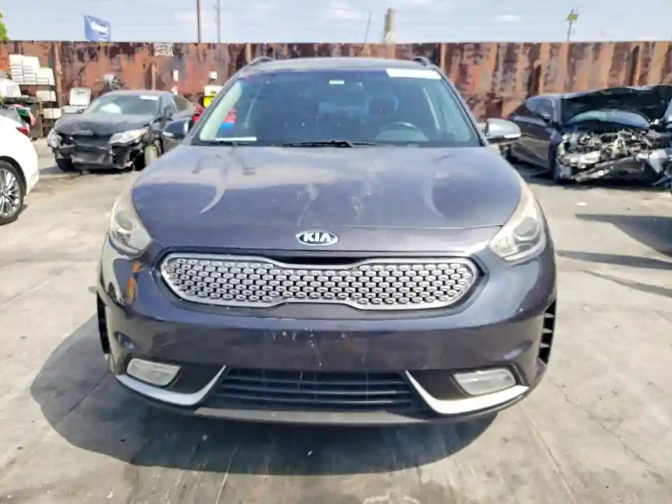 KNDCC3LC9J5152794 2018 KIA NIRO-4