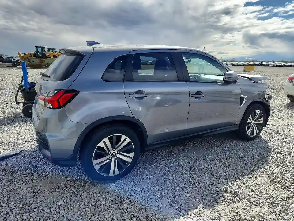 JA4ARUAU9MU036054 2021 MITSUBISHI OUTLANDER-2