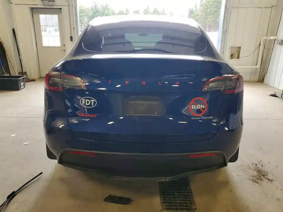7SAYGDEE9NF563845 2022 TESLA MODEL Y-5