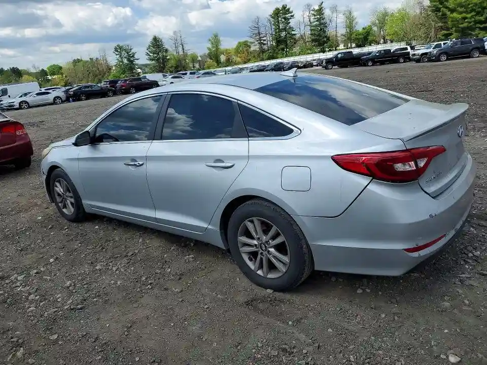 5NPE24AF8FH187185 2015 HYUNDAI SONATA-1