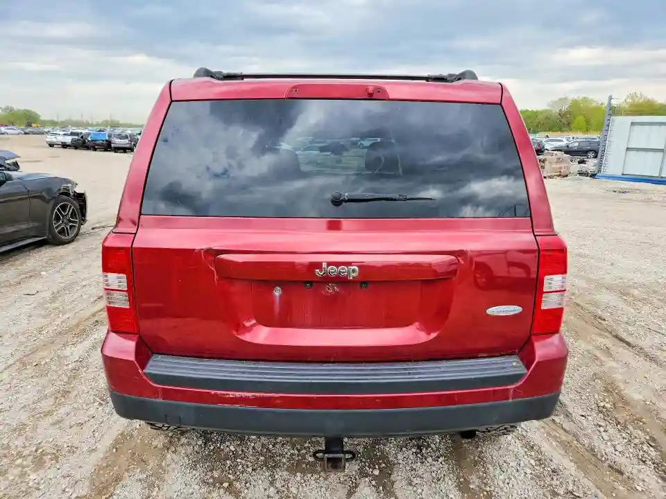 1C4NJPFA9CD718865 2012 JEEP PATRIOT-5