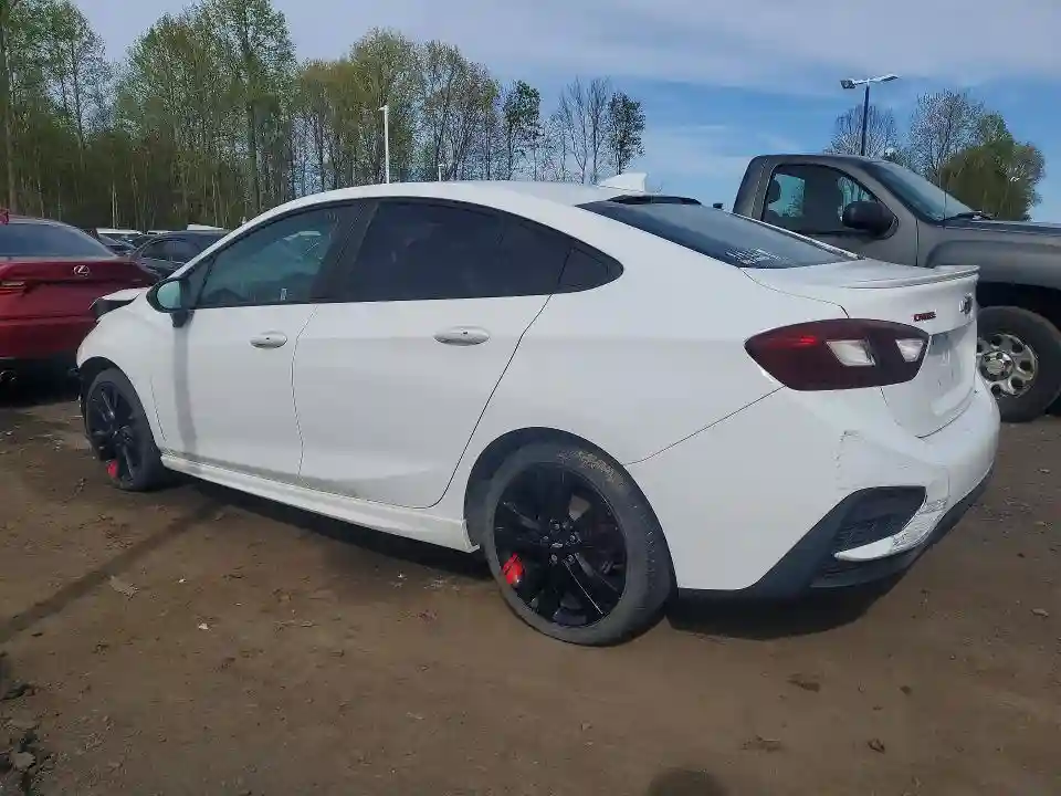 1G1BE5SM0J7106036 2018 CHEVROLET CRUZE-1