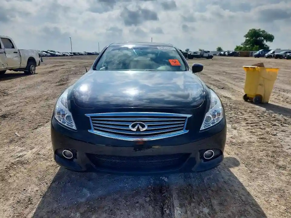 JN1CV6AP5BM502224 2011 INFINITI G37-4