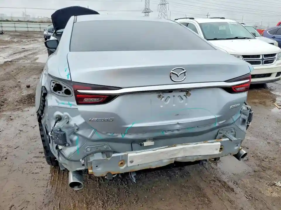 JM1GL1VMXJ1307369 2018 MAZDA 6-5