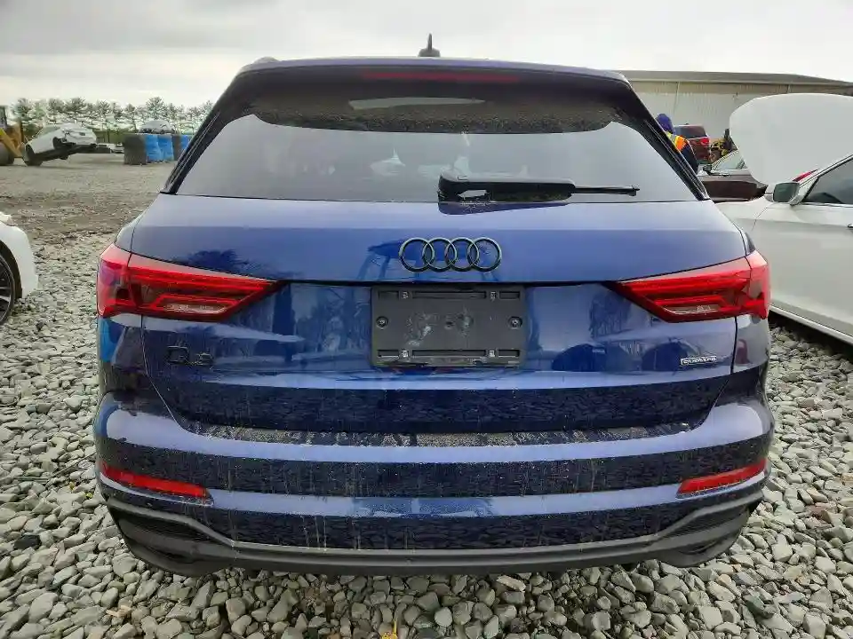 WA1DECF3XR1182250 2024 AUDI Q3-5