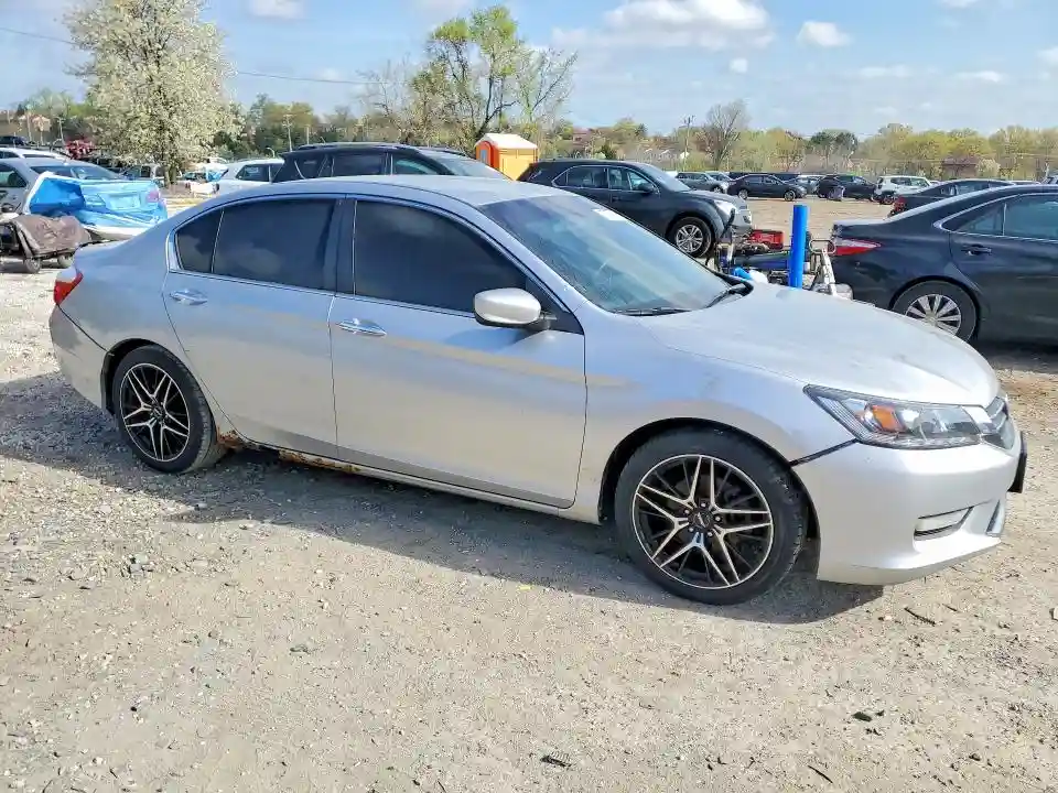 1HGCR2F50DA218510 2013 HONDA ACCORD-3