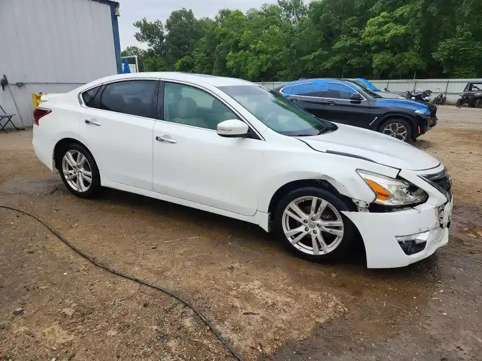 1N4BL3AP2DN495250 2013 NISSAN ALTIMA-3