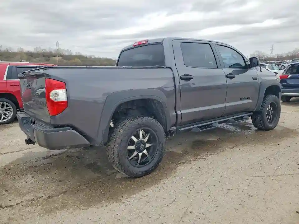5TFDY5F19KX804993 2019 TOYOTA TUNDRA-2