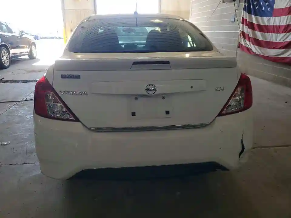 3N1CN7AP3HL895262 2017 NISSAN VERSA-5