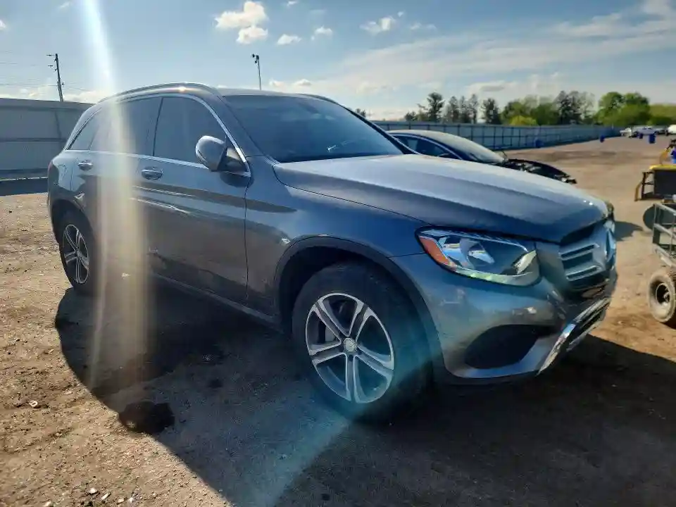 WDC0G4KB8GF068646 2016 MERCEDES-BENZ GLC-CLASS-3