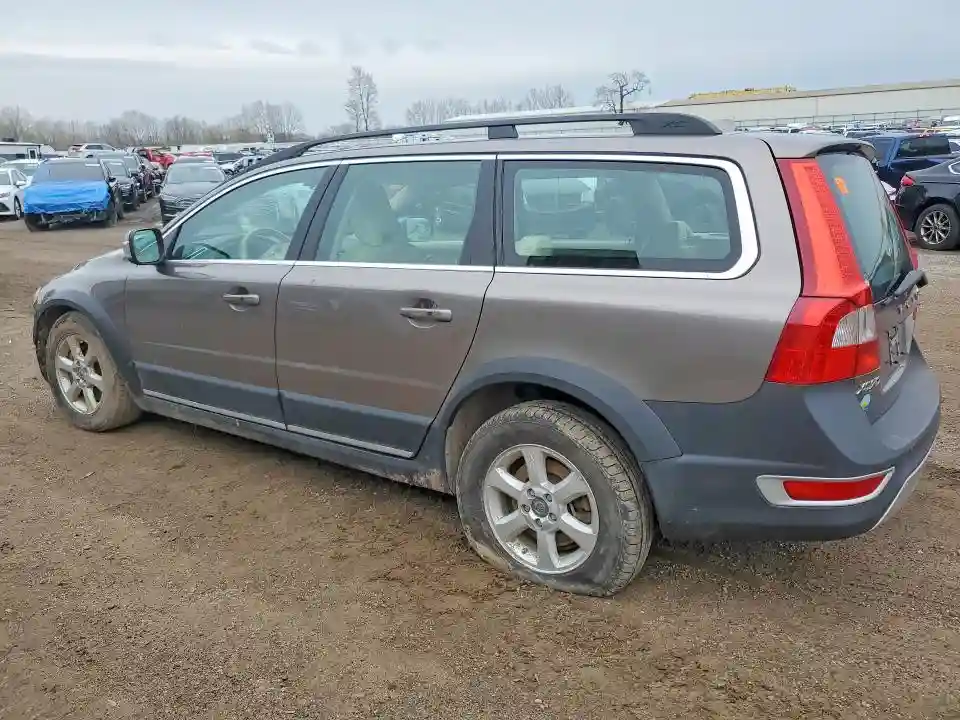 YV4960BZ3A1084163 2010 VOLVO XC70-1