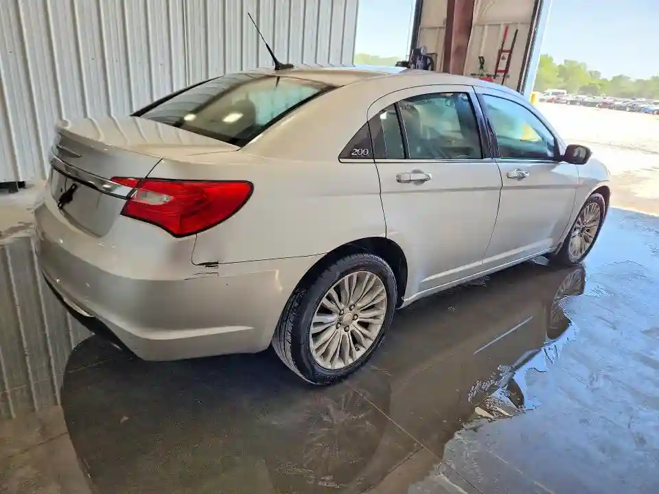 1C3CCBCG9CN145865 2012 CHRYSLER 200-2