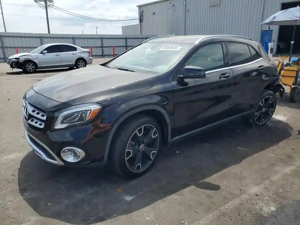 WDCTG4EB9KU018738 2019 MERCEDES-BENZ GLA-CLASS-0