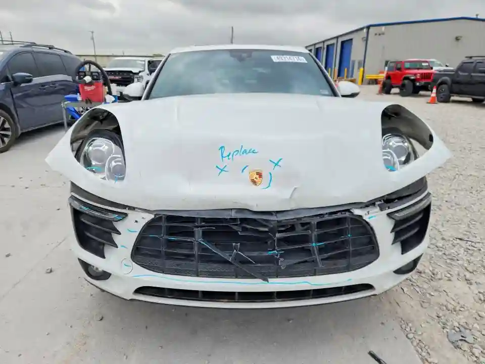 WP1AA2A53JLB20493 2018 PORSCHE MACAN-4