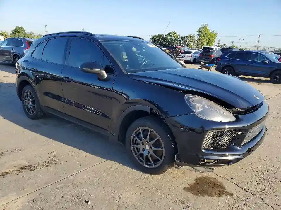WP1AA2AY7LDA08867 2020 PORSCHE CAYENNE-3