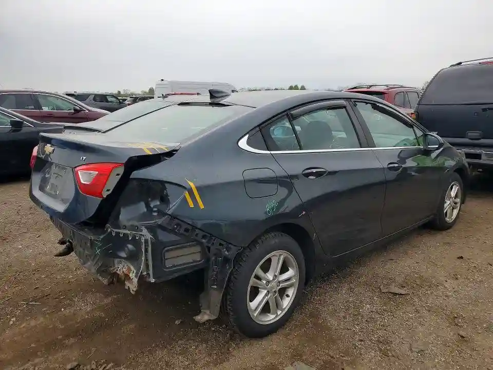 1G1BE5SM7H7232372 2017 CHEVROLET CRUZE-2