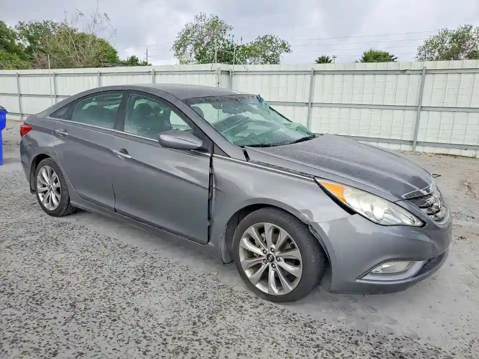 5NPEC4AC7DH576108 2013 HYUNDAI SONATA-3