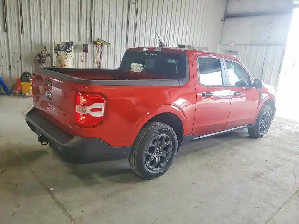 3FTTW8F97PRB01465 2023 FORD MAVERICK-2