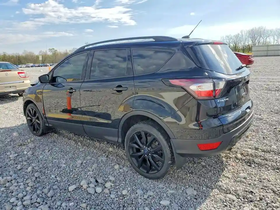 1FMCU0GD0JUB67667 2018 FORD ESCAPE-1