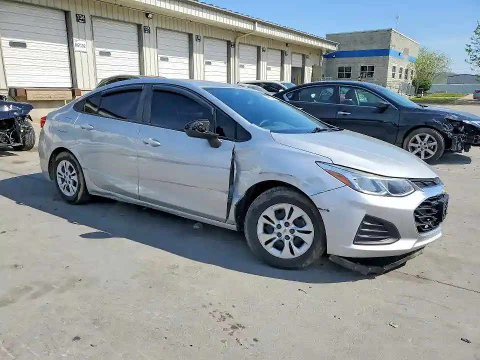 1G1BC5SM2K7123220 2019 CHEVROLET CRUZE-3
