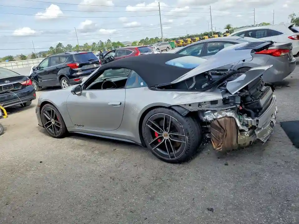WP0CB2A99SS247332 2025 PORSCHE 911-1