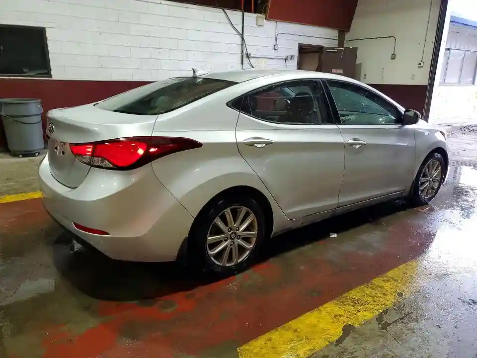 KMHDH4AEXFU226359 2015 HYUNDAI ELANTRA-2